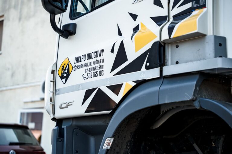 Portfolio Oklejenie kabiny ciężarówki Zakładu Drogowego